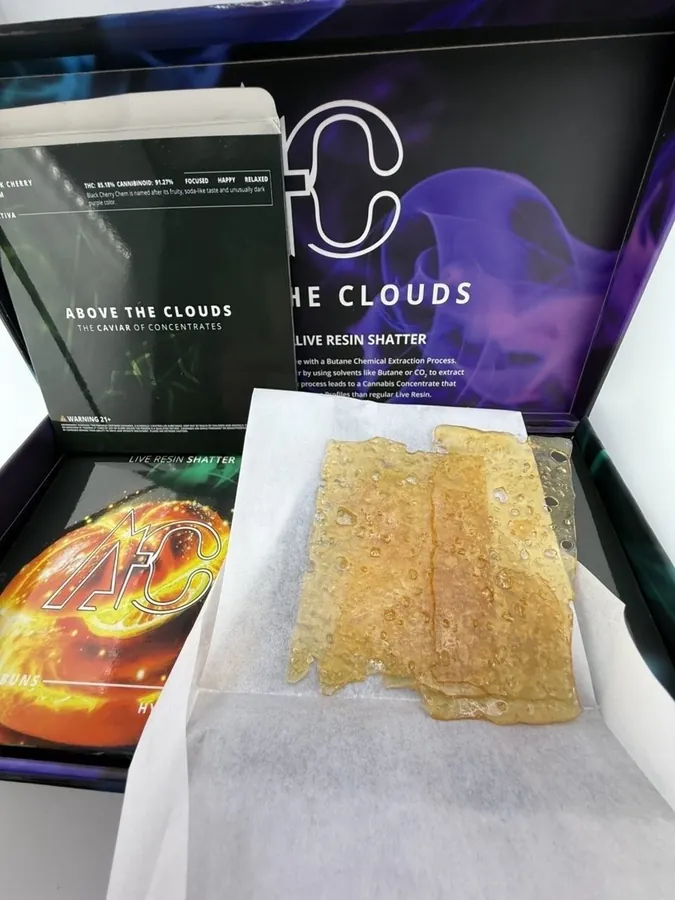 THCCarts ABOVE THE CLOUDS LIVE RESIN SHATTER – 1OZ