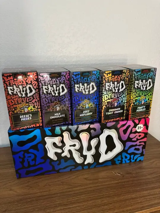 THCCarts One Up Multiverse Mushroom Chocolate Bars 4G